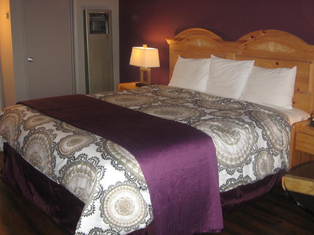 Aviva Inn Тахо Сити Екстериор снимка